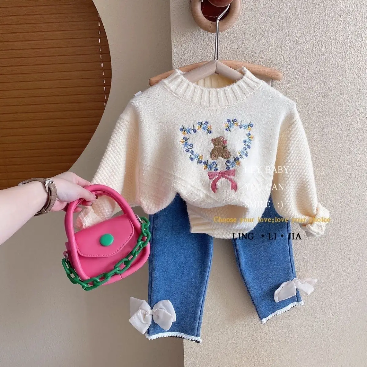Girls' Sweater Jacquard Sweet Embroidery Spring and Autumn Children's Outerwear Hoodie Knitted Top Bottom Shirt