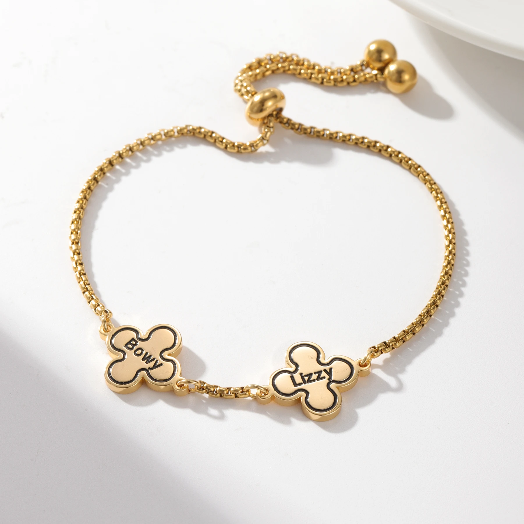 Custom Fashion Lucky Four Leaf Bracelet For Women Personalized Clover Name Bracelet Unique Jewelry Family Mom Christmas Gift