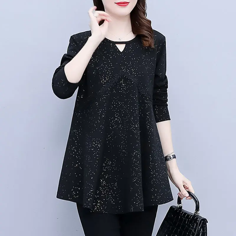 Temperament Three-dimensional Decoration Sequin Solid Color Loose Show Off Weight Large Size Ladies\' Base Shirt Autumn 2024