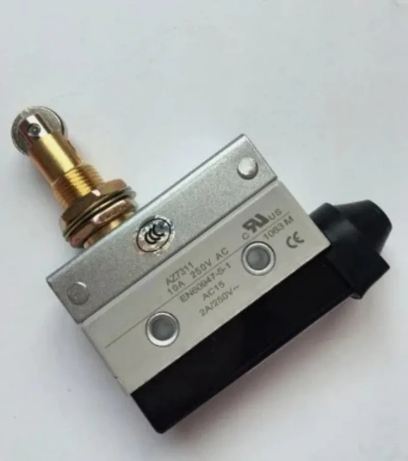 2Pcs Brand New AZ7311  Limit Switch Full Stock Fast Delivery