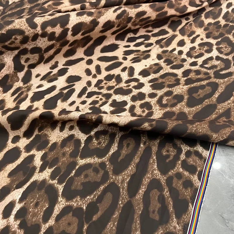 Leopard Printed Natural Poplin Cotton Fabric Brand Fashion Design Polyester Satin Cloth for Dress Clothing Diy Sewing Material