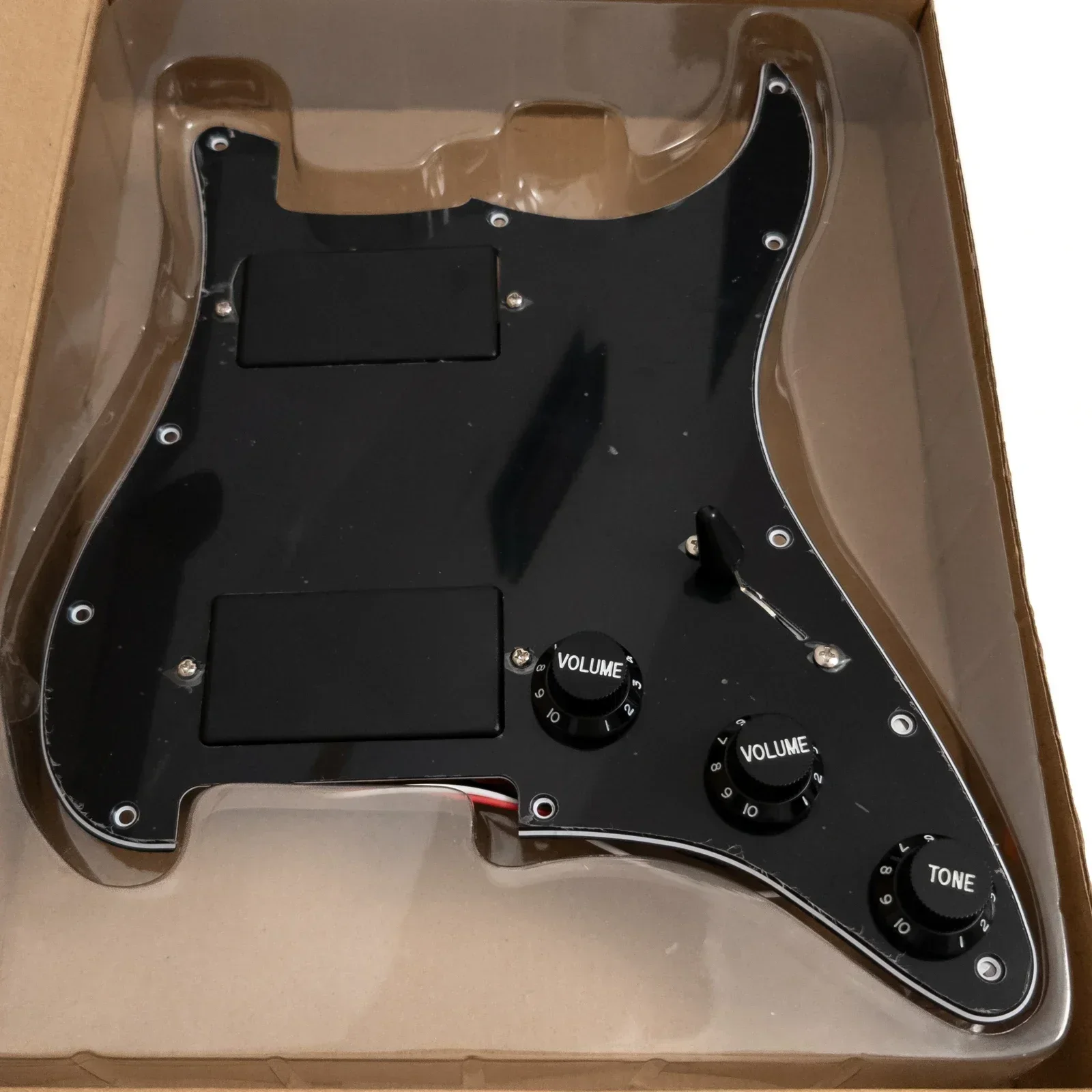 

Prewired HH Pickguard Set for ST Electric Guitar, Active Humbucker Pickups, Loaded Scratch Plate Replacement Parts