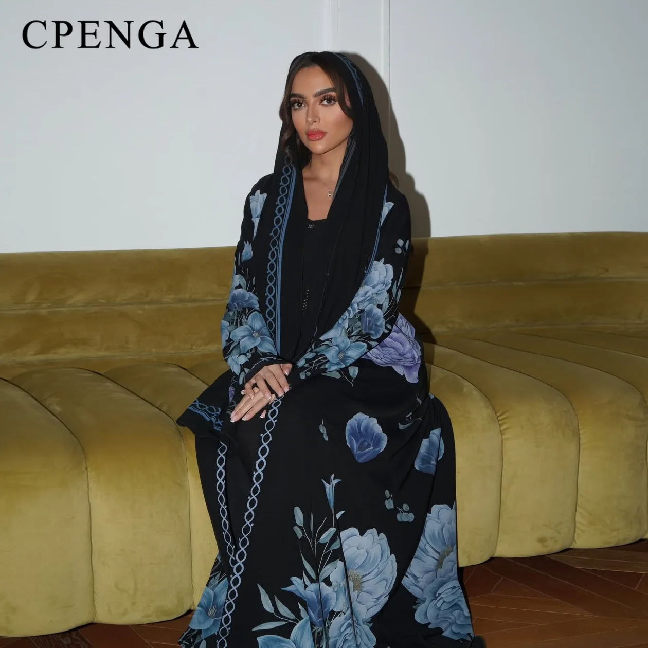 Two Piece Luxury Dubai Hijab Abaya for Muslim Women Elegant Arabic Kimono Cardigan Islamic Holiday Outfit Islamic Printed Dress