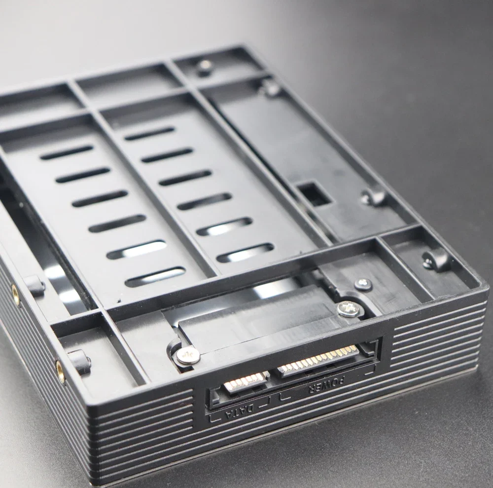 Rak Ponsel Tanpa Baki 2.5 Inci Hingga 3.5 Inci SATA III 6Gbps untuk HDD SSD Casing Belakang Hard Drive 2.5"