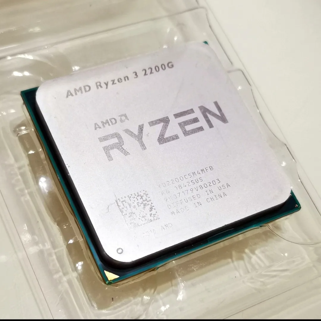 AMD Ryzen 3 2200G R3 2200G 3.5 GHz Quad-Core Quad-Thread YD2200C5M4MFB Socket AM4  CPU Processor