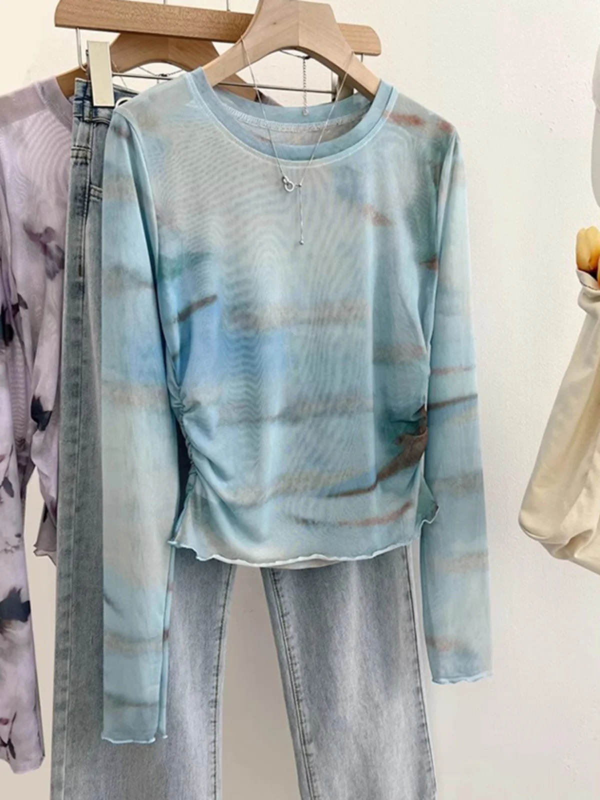 

Blue Tie-Dye Me Long Sve T-irt Women's Summer Slimming Thin Sun Protection Cover up Pleated Waist-Cinching Top