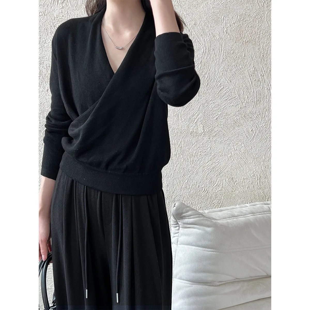 BJTZ 2025 Autumn Winter Women’s Cross V-Neck Soft Wool Knit Sweater Long Sleeve Thermal Top Cozy Casual Loungewear Tops