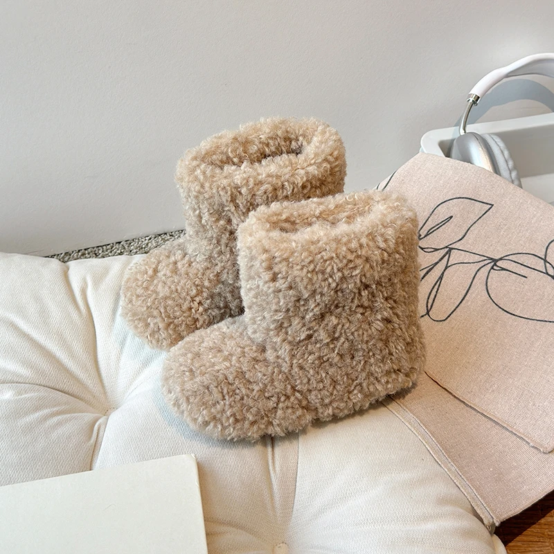Autunno Inverno Neonate Ragazzi Stivali da neve Scarpe per bambini all'aperto Stivali per bambini in peluche Scarpe per neonati con suola morbida antiscivolo