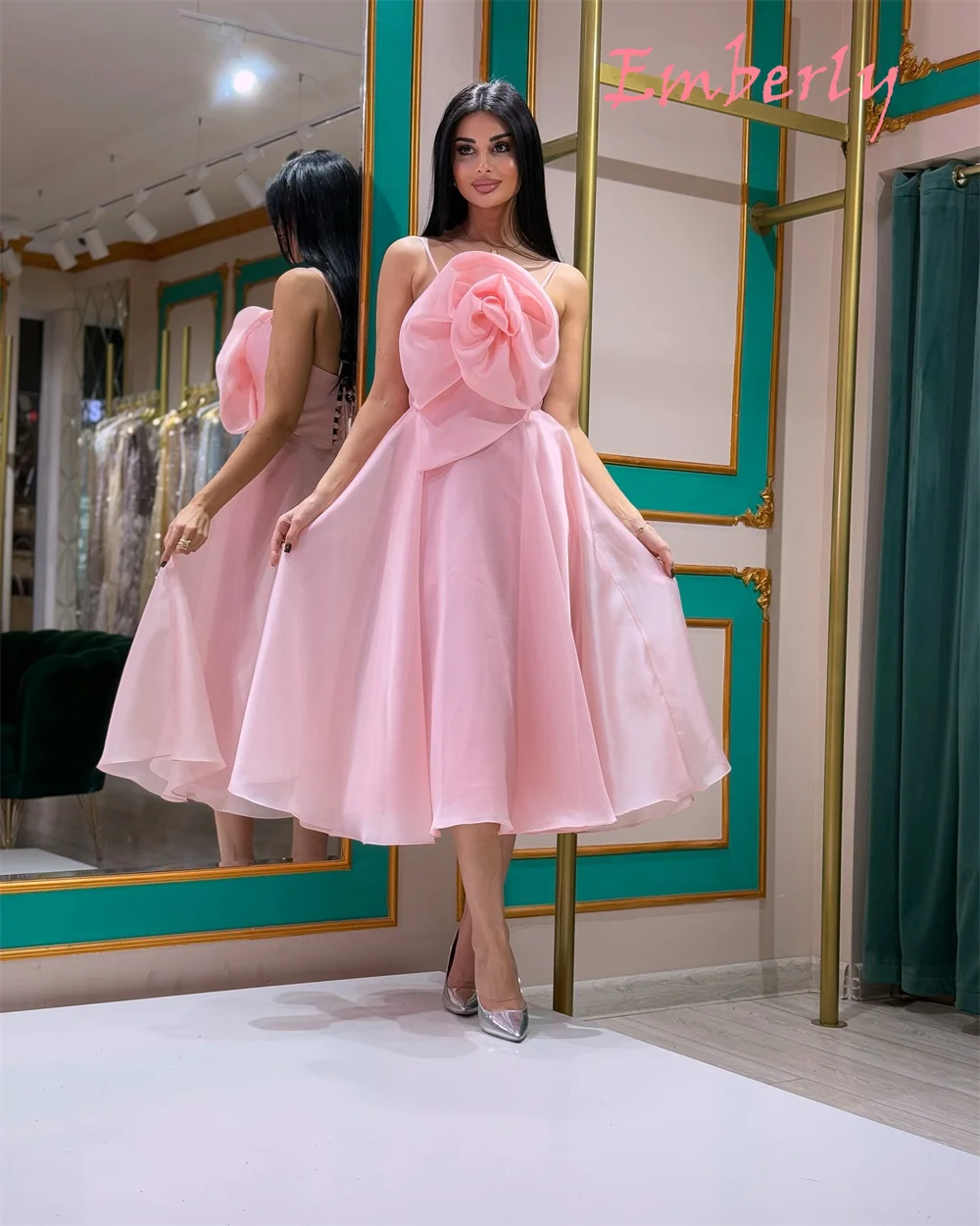 Personalizado clássico rosa cetim vestido de noite requintado sem alças alças alças espaguete sem mangas vestido de festa delicado vestidos de celebridades