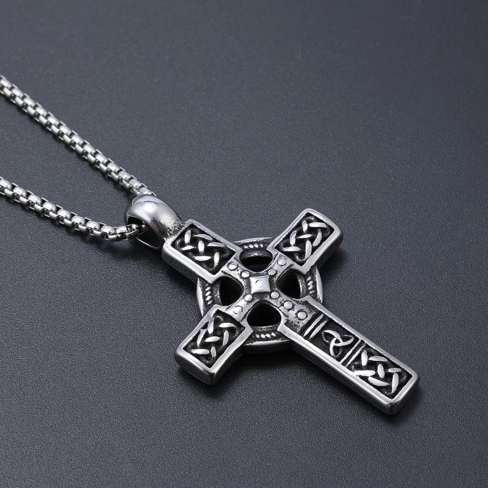 Vintage Viking Celtic Cross Pendant Necklace Charm Men's Necklace Fashion Hip Hop Punk Accessories Party Gifts Jewelry Wholesale