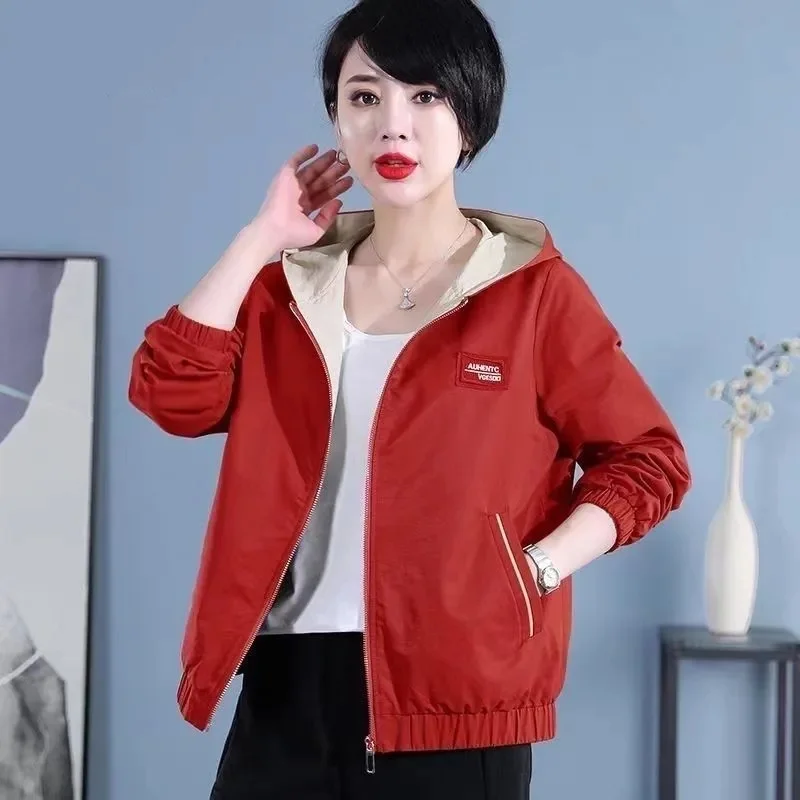 

Весенняя женская куртка с капюшоном для женщин среднего возраста, свободного кроя, в французском стиле, однотонная, осенняя, с длинными рукавами, короткое пальто