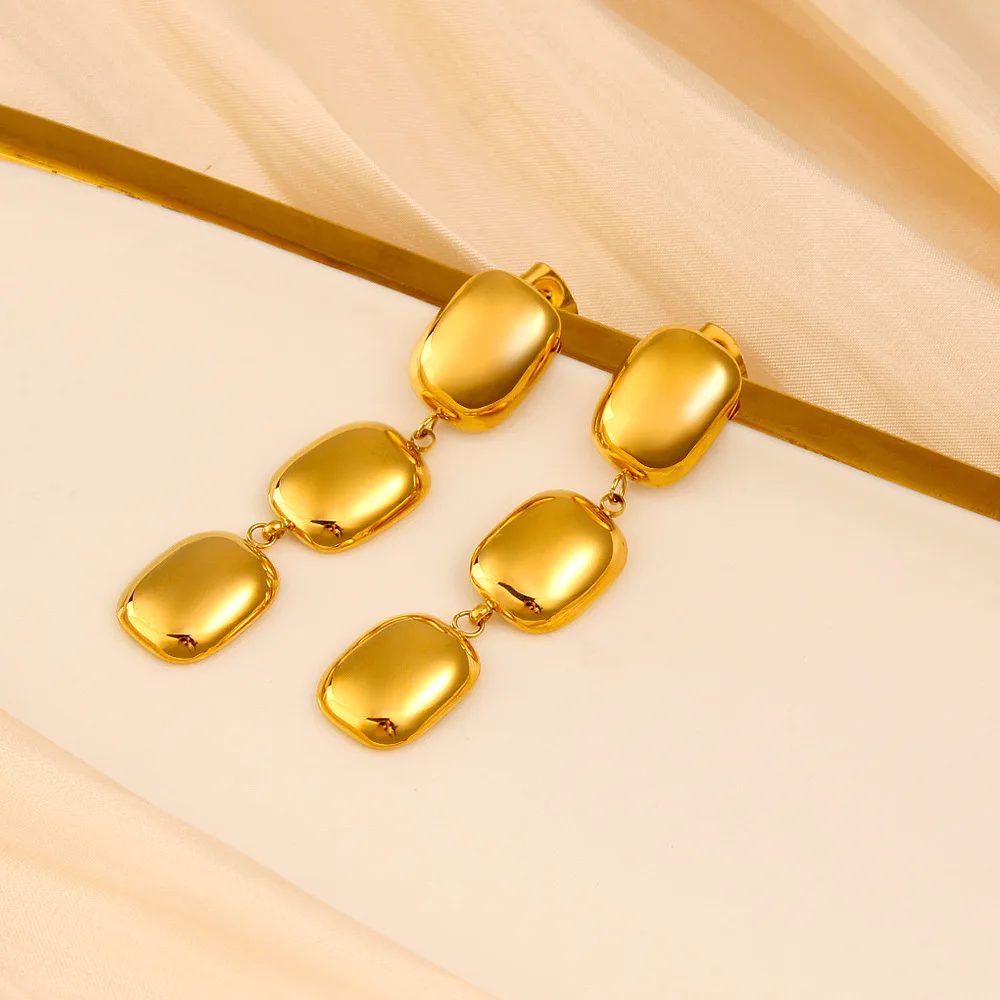 DIY accessories  explosion oval long earrings fashionable versatile plated 18K gold fringed light luxury earrings stainless stee