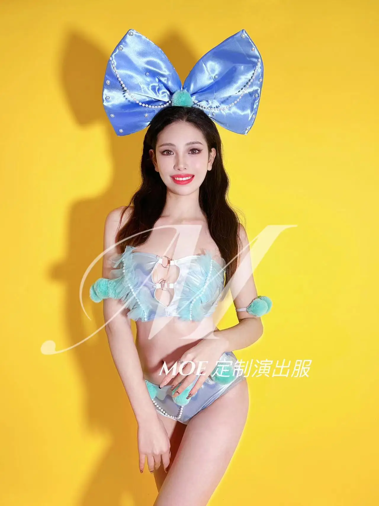 2025 vente chaude nouvelle discothèque Bar mode Performance vêtements couleur bonbon arc ensemble DSGOGO saint valentin fête ensemble yj061