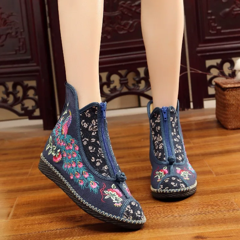 Ankle Boots for Women New Spring and Autumn Flat Bottom Cloth Shoes Ethnic Style Low Barrel Short Boots Embroidered Shoes Women