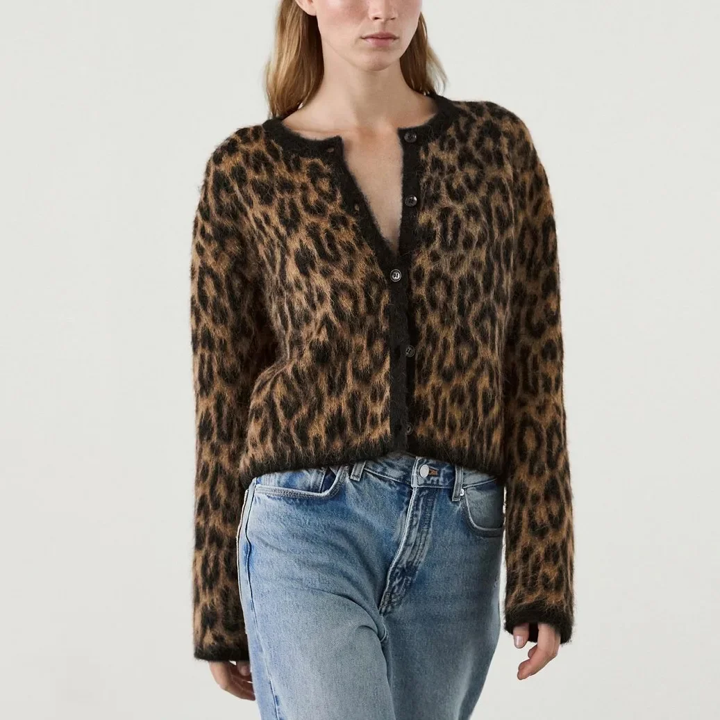 2024 Winter Einreiher Langarm Leopard Strickjacke Beiläufige Lose Pullover Frauen Mode Leopard Pullover Pullover