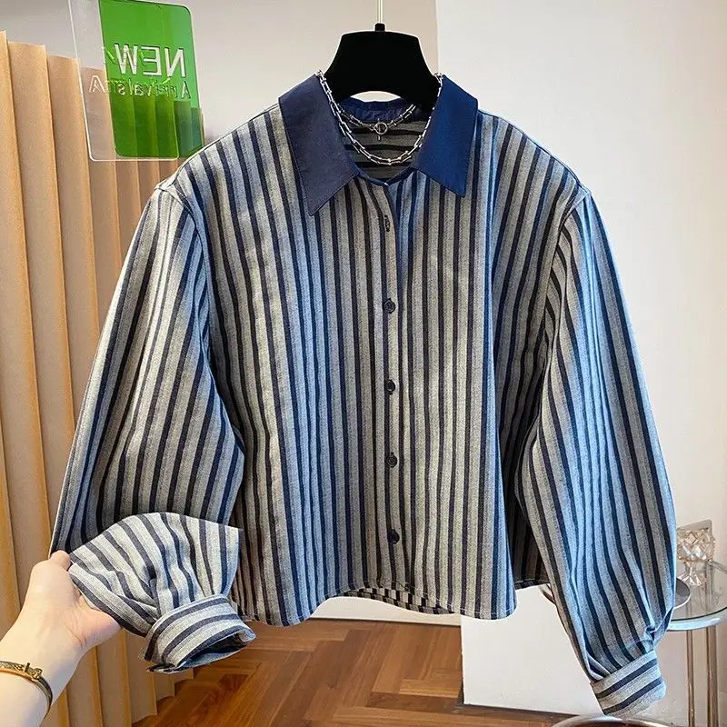 

Полосатая рубашка с воротником-поло в стиле ретро для женщин, с длинными рукавами, новинка 2025 года, свободный топ с короткими лацканами, весна