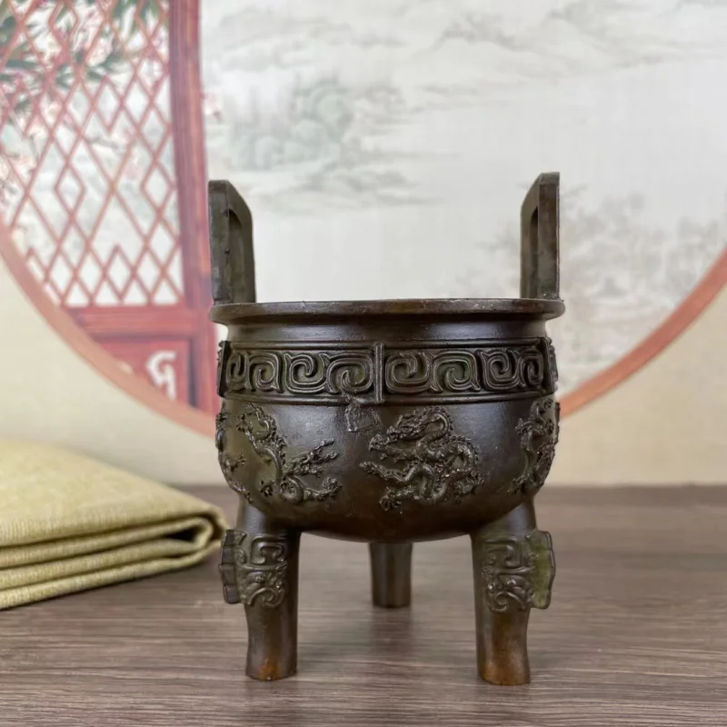 

Antique Bronze Tripod Decoration Three-Legged Three-Legged Jiulong Tripod Incense Burner Binaural Relief Back Pattern Worship Ol