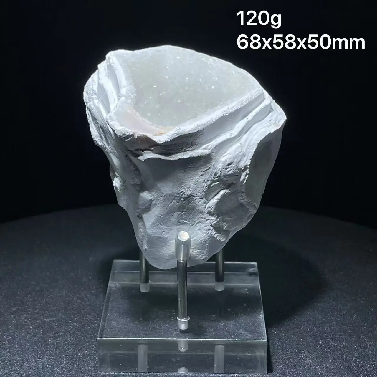 

New 100% natural Gobi white agate clean quartz cave decoration home decor from Madagascar