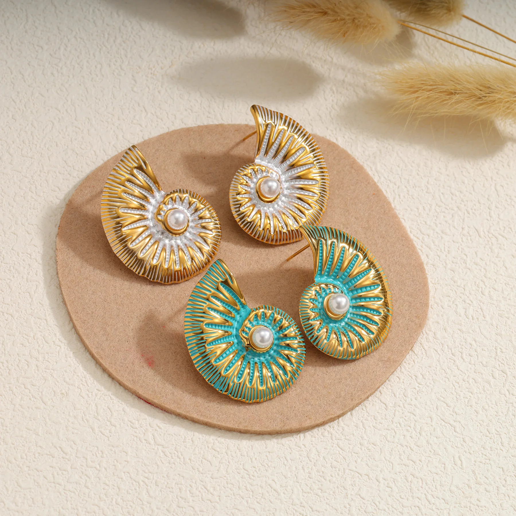 Kissmoon Exaggerate Conch Shell Earrings for Women Girl Stainless Steel Exquisite Textured Earring Trendy Summer Jewelry Gift