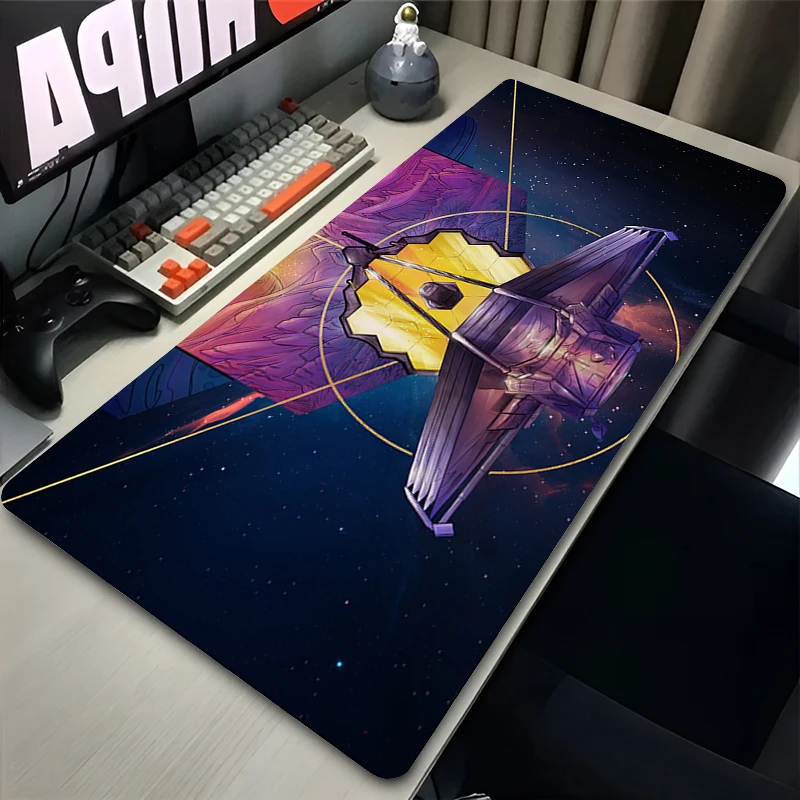 

Desk Mat Space Shuttle Design Mousepad HD Print Anime Mouse Pad Gaming Soft Keyboard Pad With Lockedge Office PC Non-slip Carpet