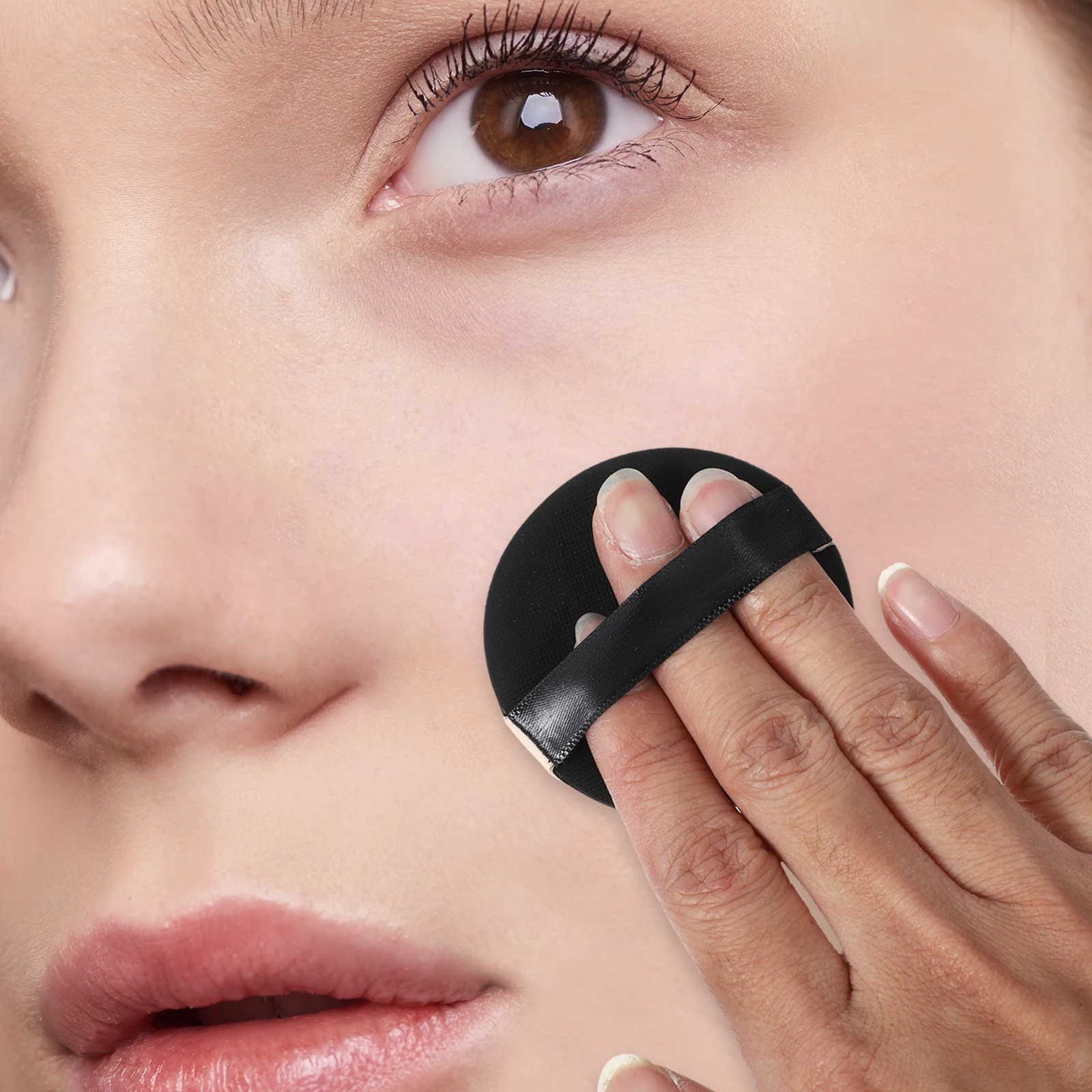 

Round Empty Refillable Black Plastic Container Two-Layers Makeup Case Portable Compact for Eyeshadow Lip Balm Blusher Pressed
