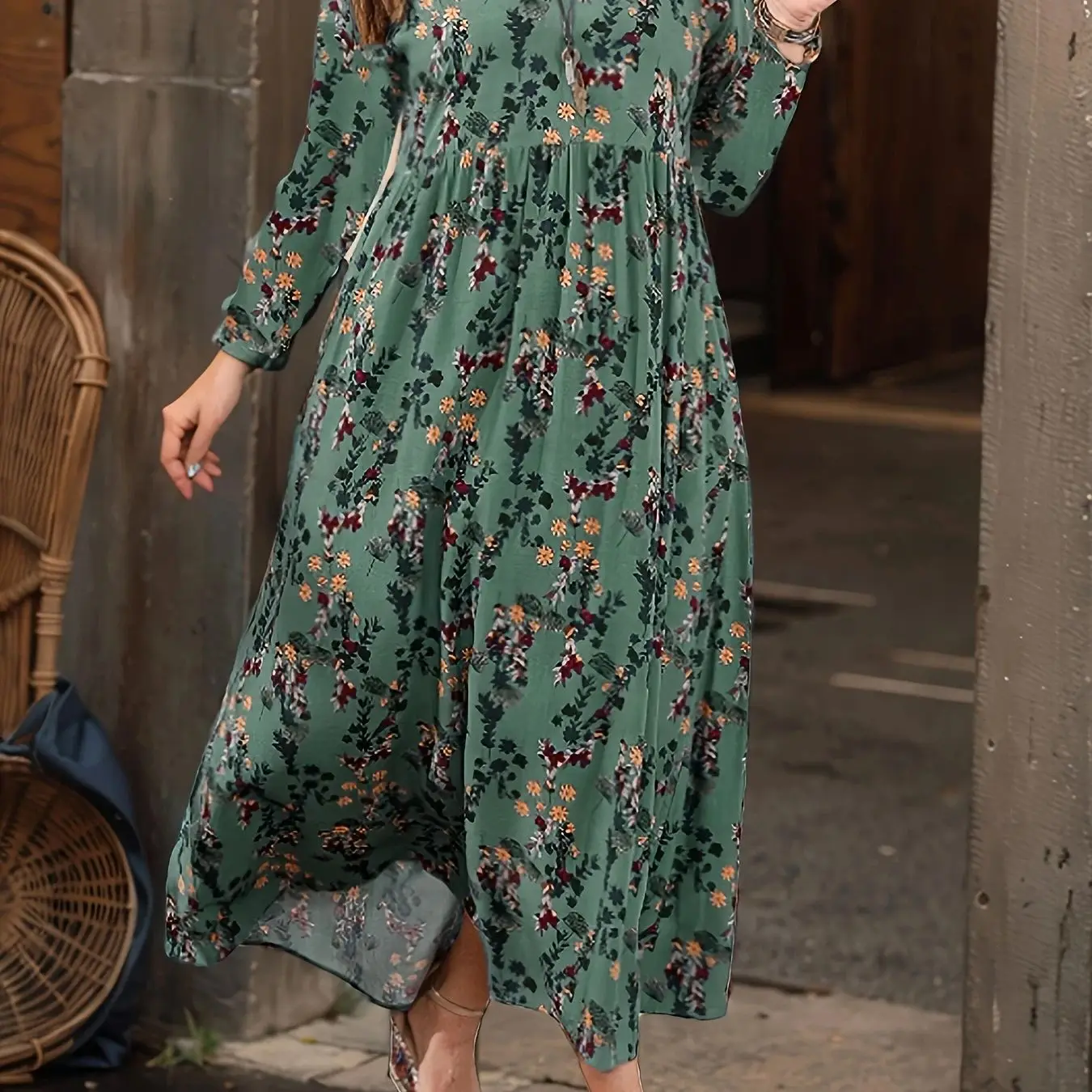 Stylish One Chic Plus Size Floral Midi Dress for Women  Long Sleeve Round Neck