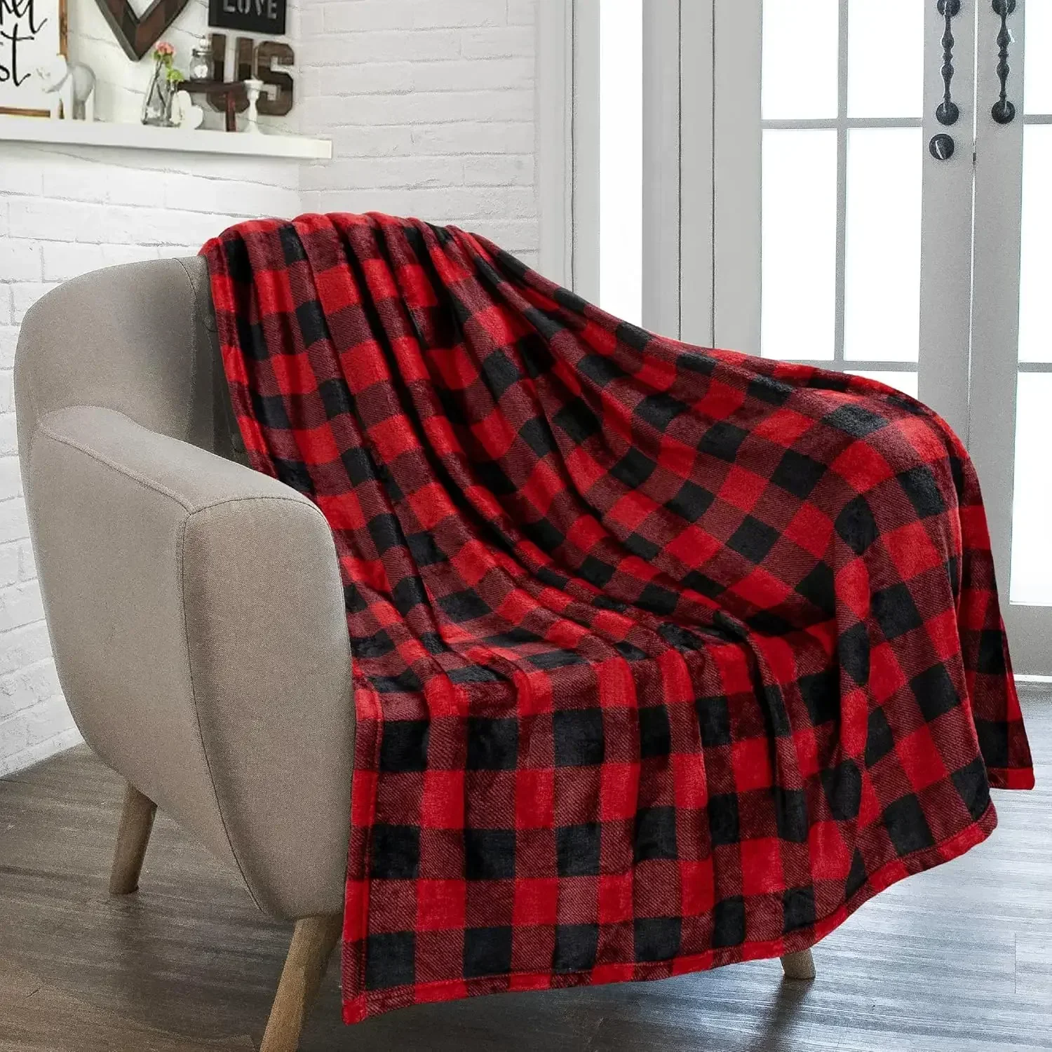 Warm Cozy Plaid Flannel Throw Blanket Soft Black Red Checkered Decor for Couch Christmas Gift Home Textile