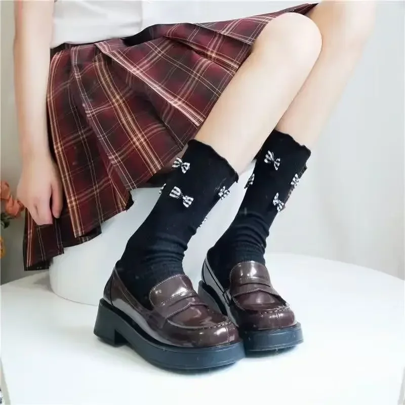 

Retro small leather shoes for women in spring 2025, new British style thick soled loafers with skirt JK single shoes