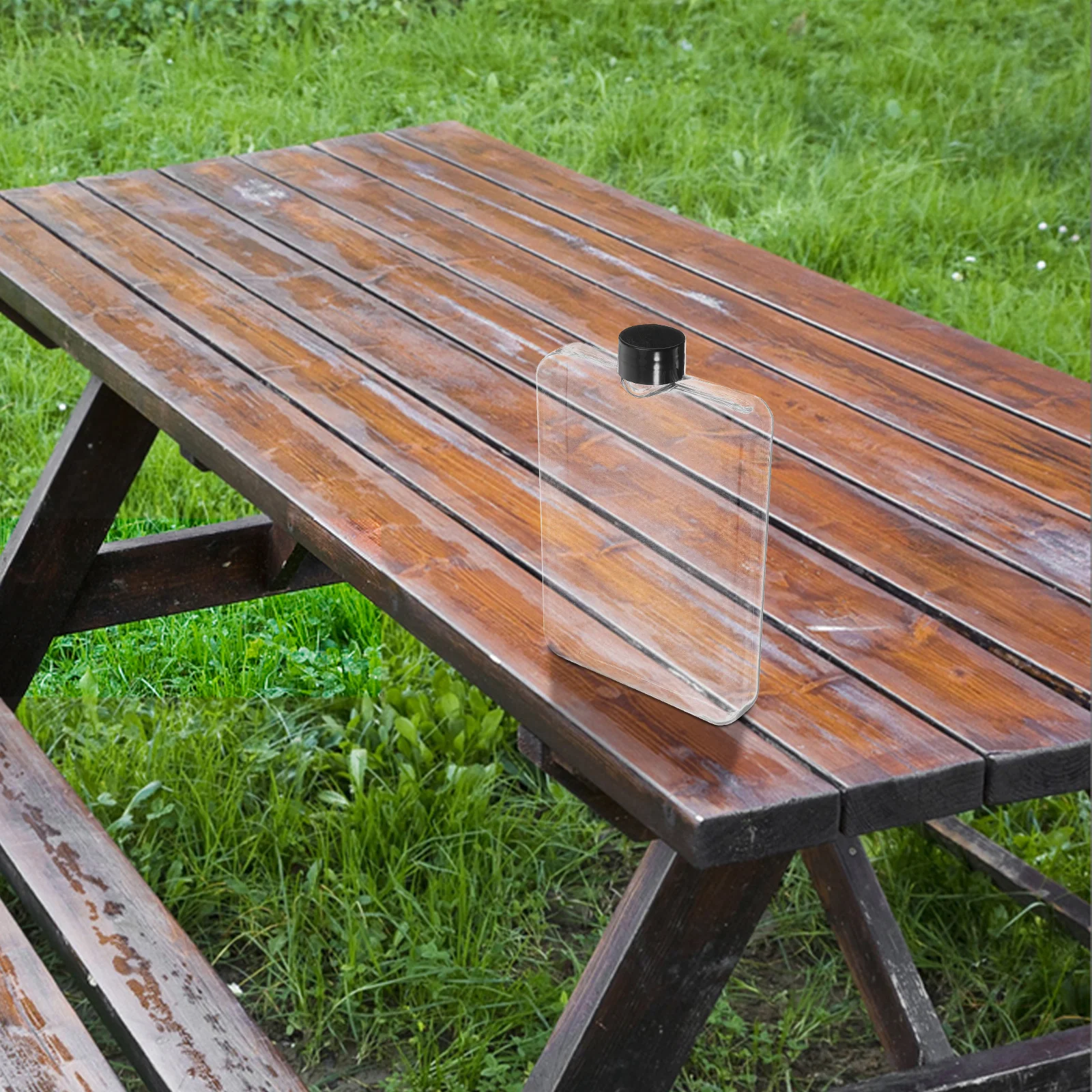 

Flat Outdoor Water Bottle Portable Sports Bottle Cup Slim Profile for Hiking Camping Gym Travel Fitness Plastic Flask