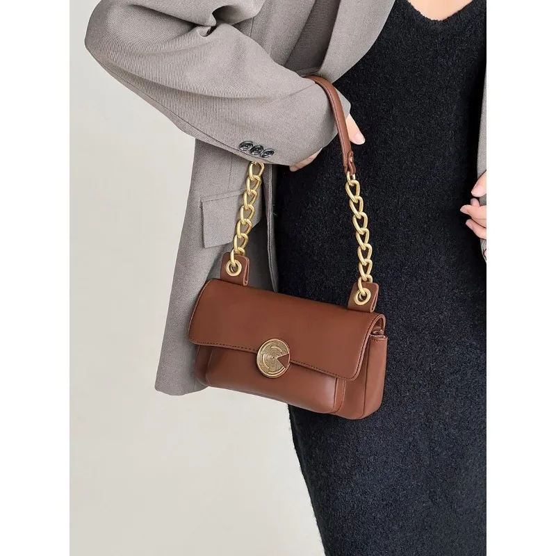 High Quality Simple Chain Luxury Designer Ladies Underarm Shoulder Small Square Bag Casual Fashion Crossbody Handbag for Women