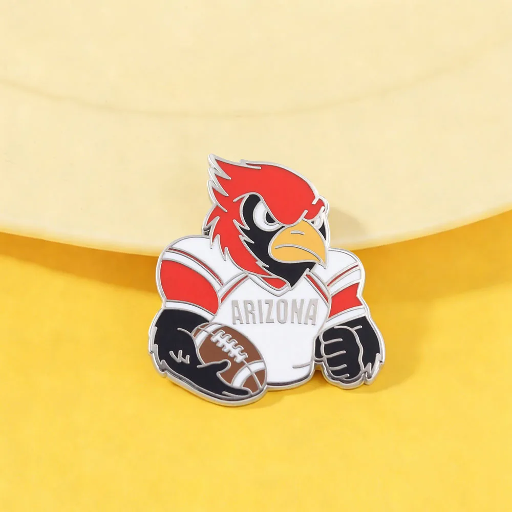 Arizona Football Cardinal Emaille-Pin Sportteam-Maskottchen-Brosche für Fans Spieltag Rucksack Kleidungszubehör Schmuck Geschenk – Detail 8