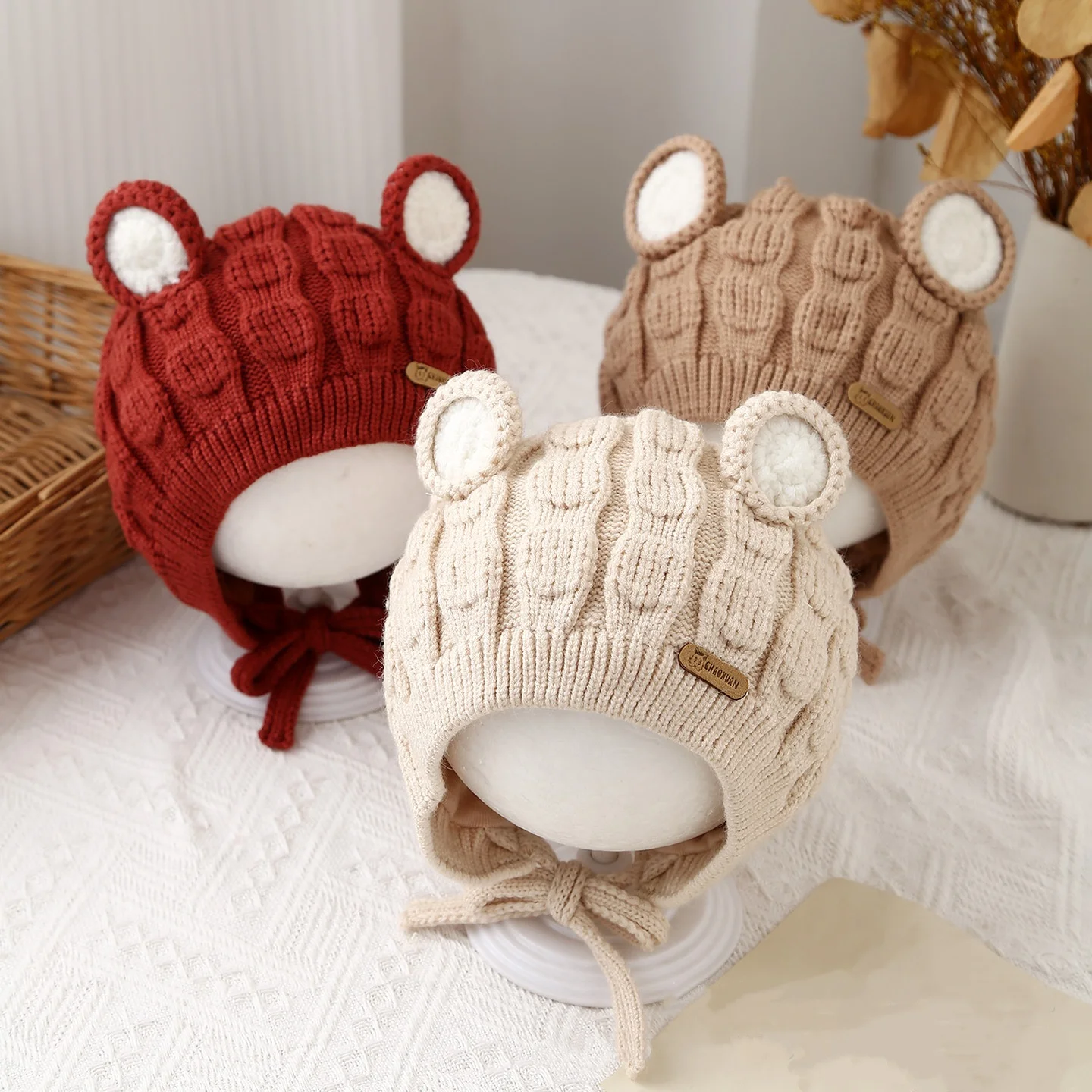 

Tethered Baby Hats Winter Sweet Cute Ears Knitted Wool Hat For Boys Girls 0-15Months Toddlers Windproof Warm Ear Protection Hat