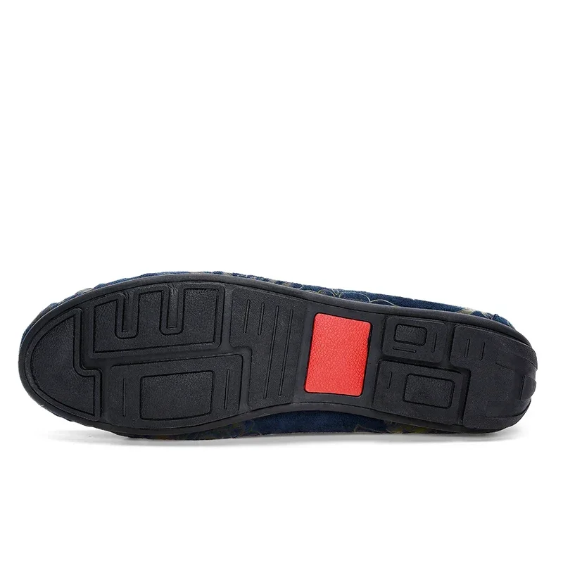 2019 Moccasins Fashionable Split Leather Men Shoes New Trend Casual Slip on Formal Business Wedding Dress Shoes Drop Shipping