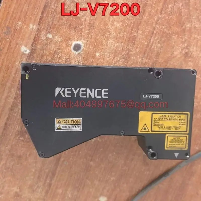 

Бывший в употреблении тест функции лазерного датчика LJ-V7200 обычно