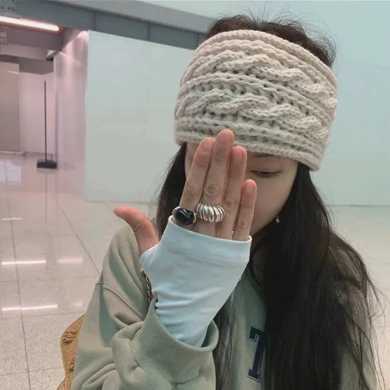 

Korea Autumn Winter Headband Solid Color Fried Dough Twists Butterfly Knot Hair Bands New Year's Eve Decorations Accessories