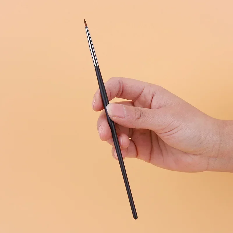 Pennelli per liner fini Pennello per sopracciglia piccolo angolato di alta qualità Pennello per trucco professionale per eyeliner sottile Strumento per il trucco del contorno degli occhi delle sopracciglia