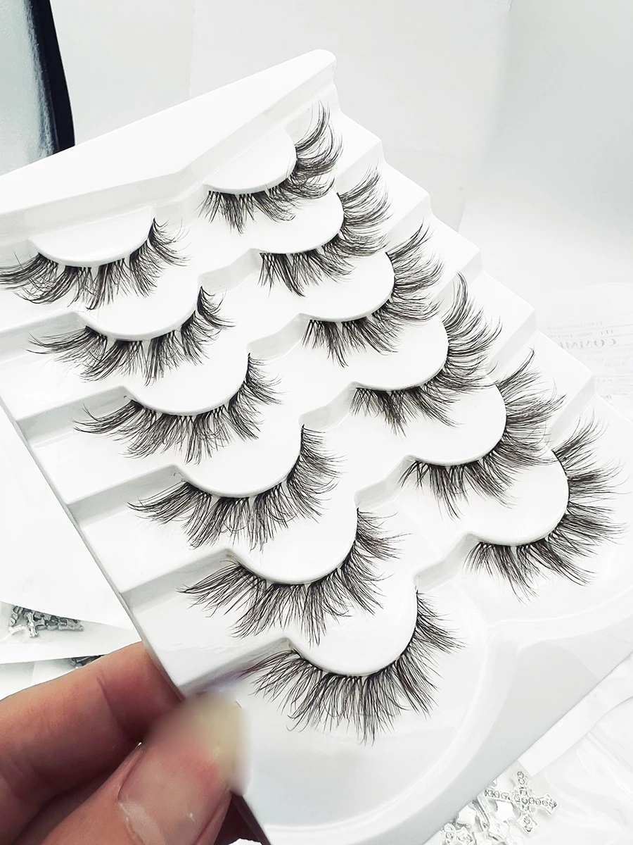 6 คู่ปุยสีน้ําตาลขนตาปลอมขนตาโปร่งใสที่มองไม่เห็น Band Lashes Crisscross Curl Fox Eye Effect Faux Mink Lashes