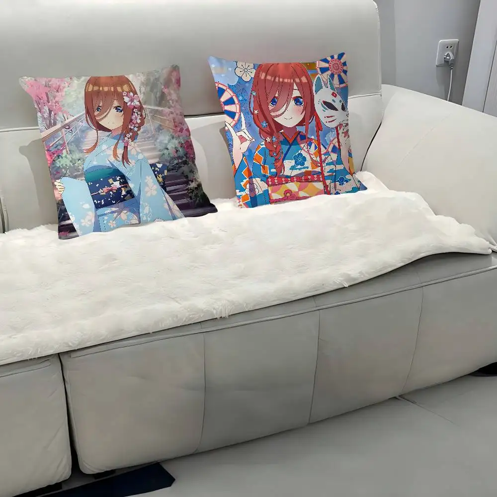M-Mi-ku أنيمي ناكانوس القيقب تصميم غطاء الوسادة سعيد الخريف الحصاد ديكور عطلة الديكور غطاء وسادة #1