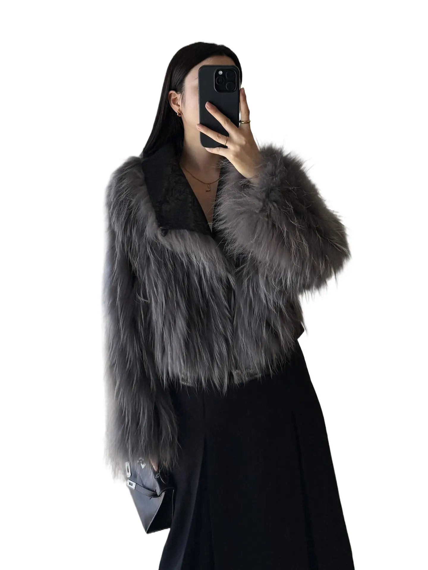 Fragranza moderna fluente 2025 Autunno/Inverno nuovo cappotto corto in pelliccia di volpe a righe reversibili per donna