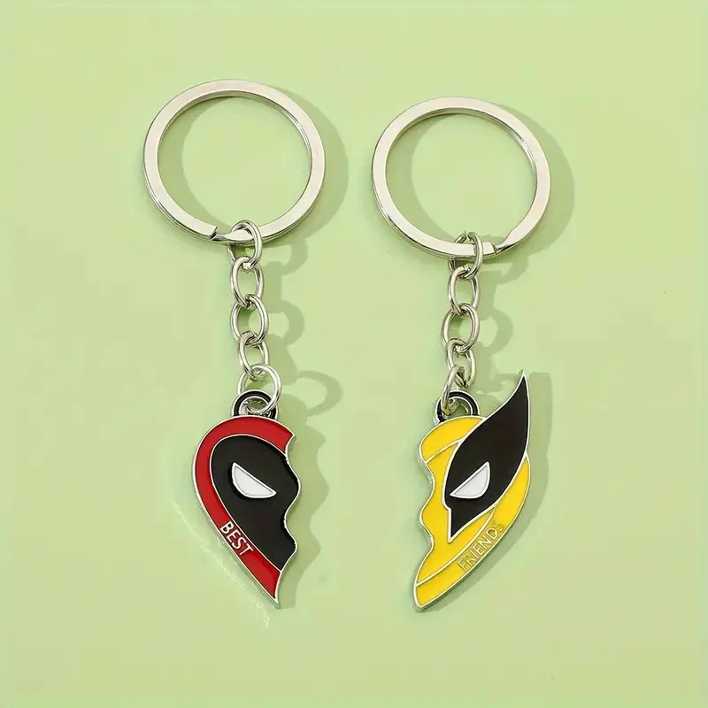 

Miniso New Alloy Superhero Style Split Heart-Shaped Keychain Perfect For Couples Christmas And Role-Playing Jewelry Gifts