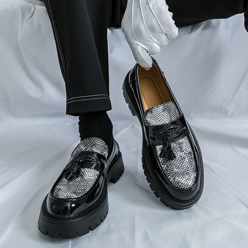 Brand Spring/Summer High Quality Green Patent Leather Glossy Finish Tassel Leather Casual Men's Fashionable Men's Loafer Shoes