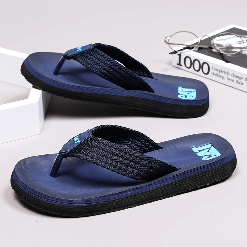 Flip-flops summer men\'s outdoor casual beach shoes breathable lightweight soft-soled slippers non-slip wear-resistant sandals