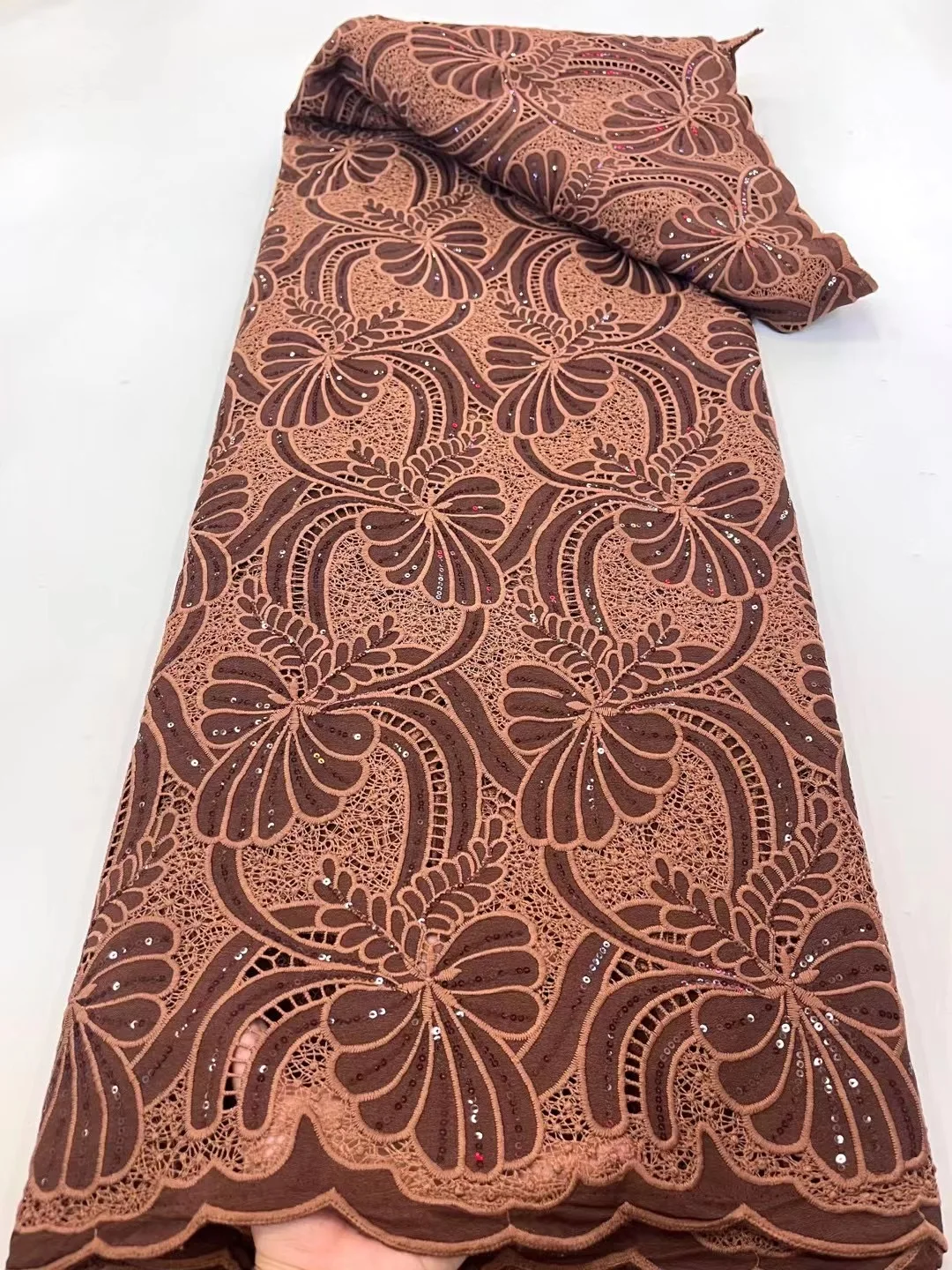 

African Milk Silk Lace Fabric 2023 High Quality Sequins French Nigerian Lace Fabrics for Wedding Dress Sewing HXC5687