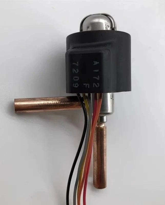 

Original air conditioner electronic expansion valve coil UKV-18D 25D 30 32D 40D A172