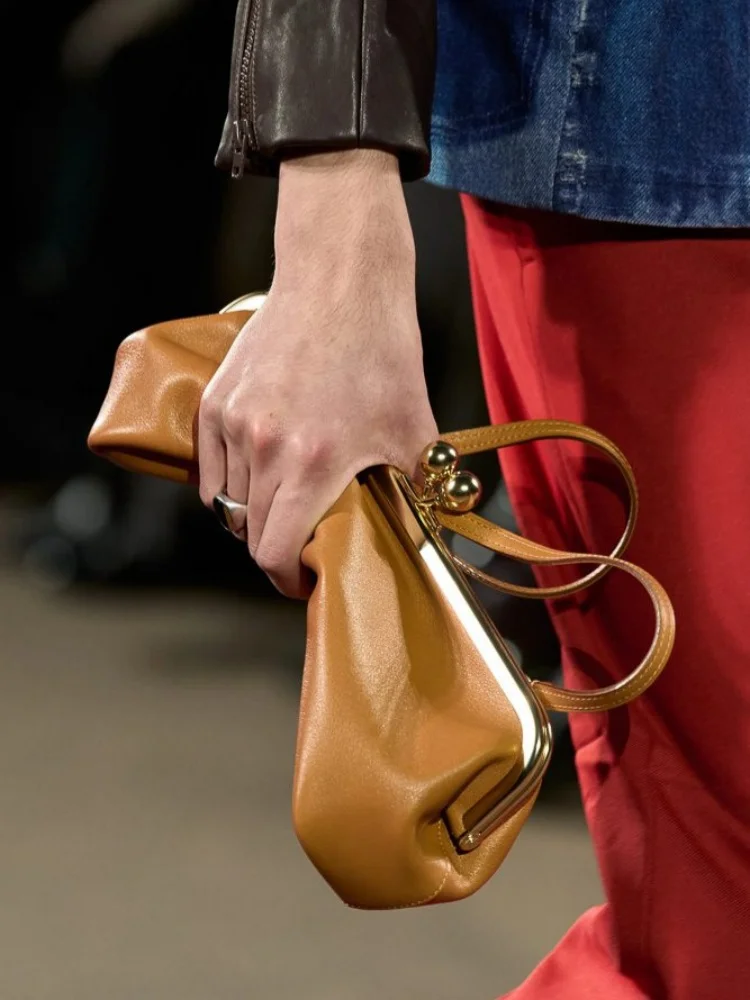 Women Luxury Designer Kisslock Frame Handbag New In PU Leather Clutch Long Strip Underarm Bag Fashion Clip Metal Buckle Bags
