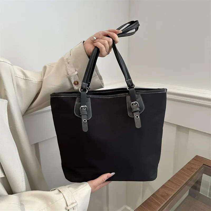 Large capacity fashion Korean version splicing handbag  early spring new versatile ins shoulder armpit bag tote bag