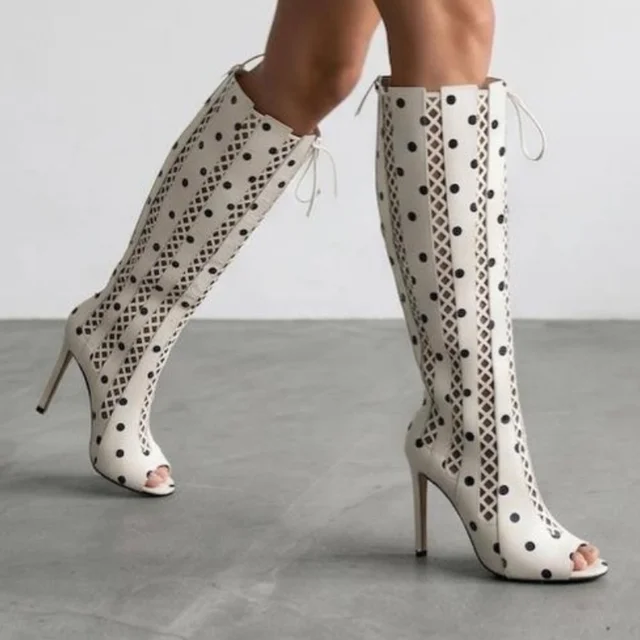 Botas altas mujer con cremallera flecos negro estilo punk
