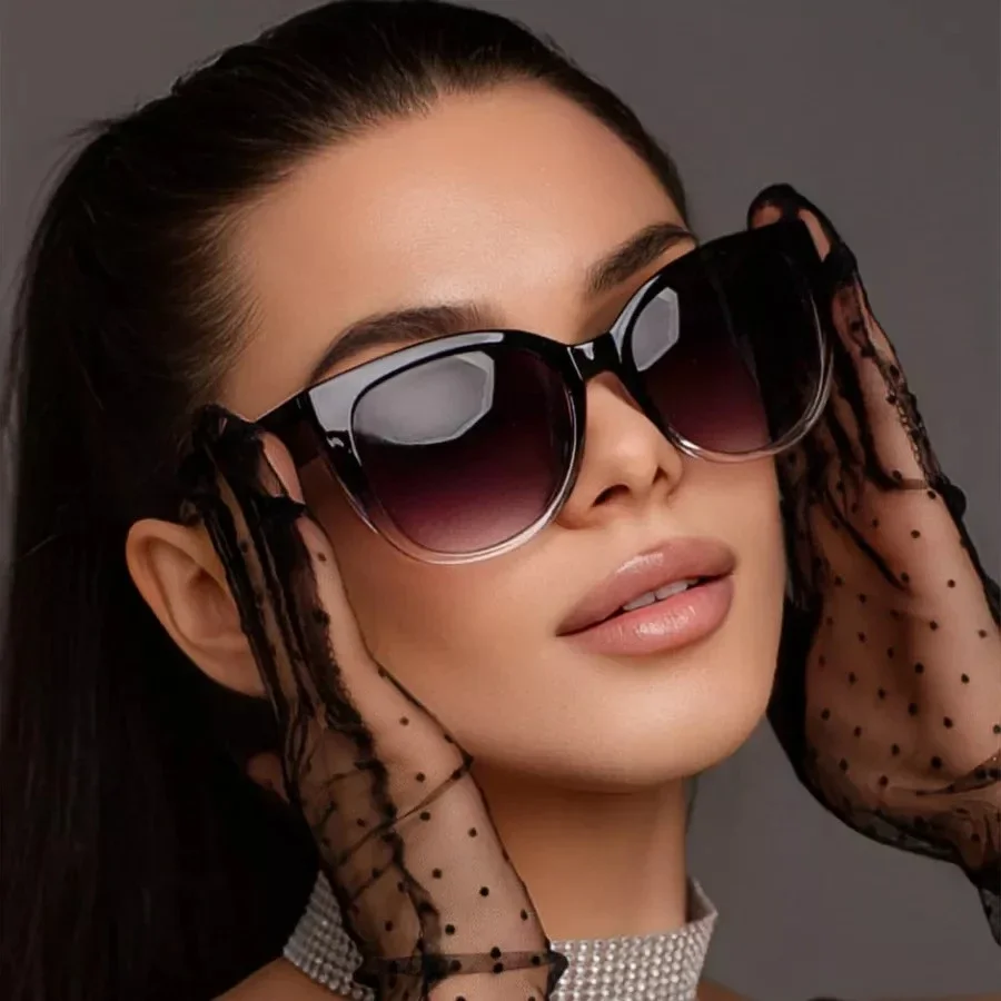 

2025 NEW Trendy and Fashionable Cat Eye Large Frame Gradient Sunglasses for Men and Women Goggles
