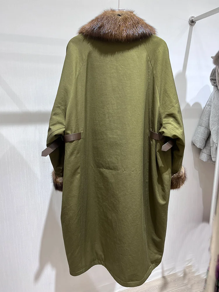 Inverno feminino branco ganso para baixo casacos denim jaqueta natural real muskrat gola de pele de vison parka outwear luxo puffer jaqueta