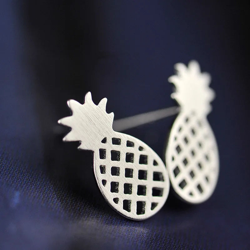 Fashion Pineapple Cat Star Moon Stud Earrings For Women Kids Fashion Elegant  Jewelry  pendientes Brincos E406